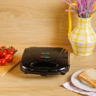 Eurolamp SZENDVICSSÜTŐ FEKETE 800W