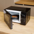 Eurolamp Fekete mikrohullámú sütő - 20 liter, 700W, 220-240V